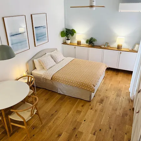 Seaesta Cosy Sea Apartman Koper